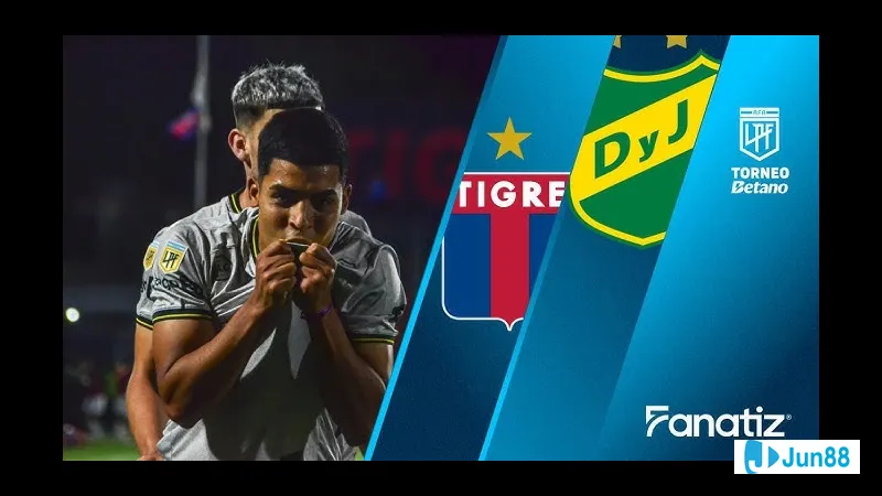 Cầu thủ của Tigre với sự quyết tâm chạy theo bóng trong trận đấu với Defensa y Justicia Cầu thủ của Tigre với sự quyết tâm chạy theo bóng trong trận đấu với Defensa y Justicia